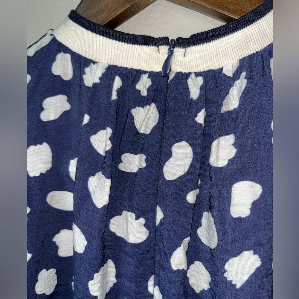 THML Cute fresh Navy top with flutter sleeves. Rayon and nylon. EUC - Picture 7 of 7